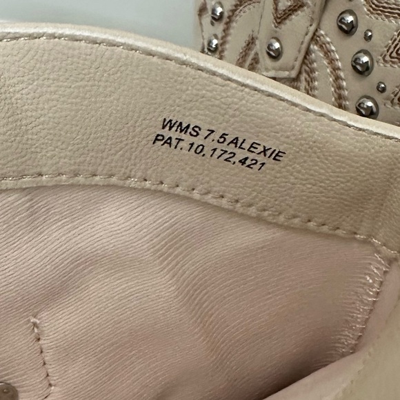 Dolce Vita Cowboy Tan and Cream Heeled Boots - Picture 14 of 14